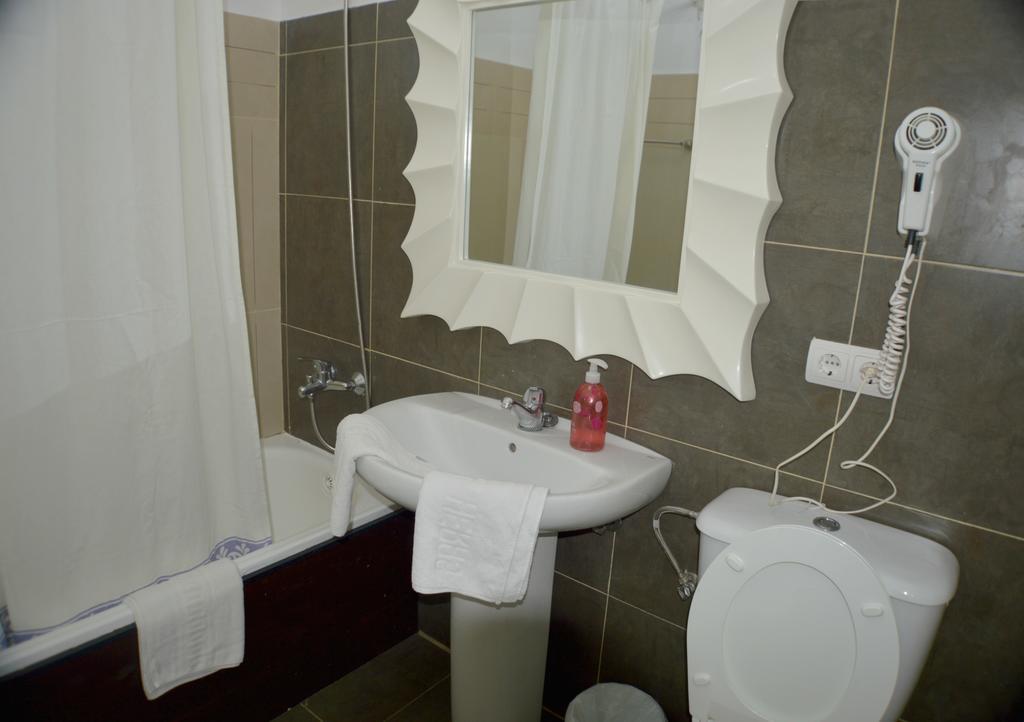Apartamentos De Las Heras Ibiza Town Ngoại thất bức ảnh